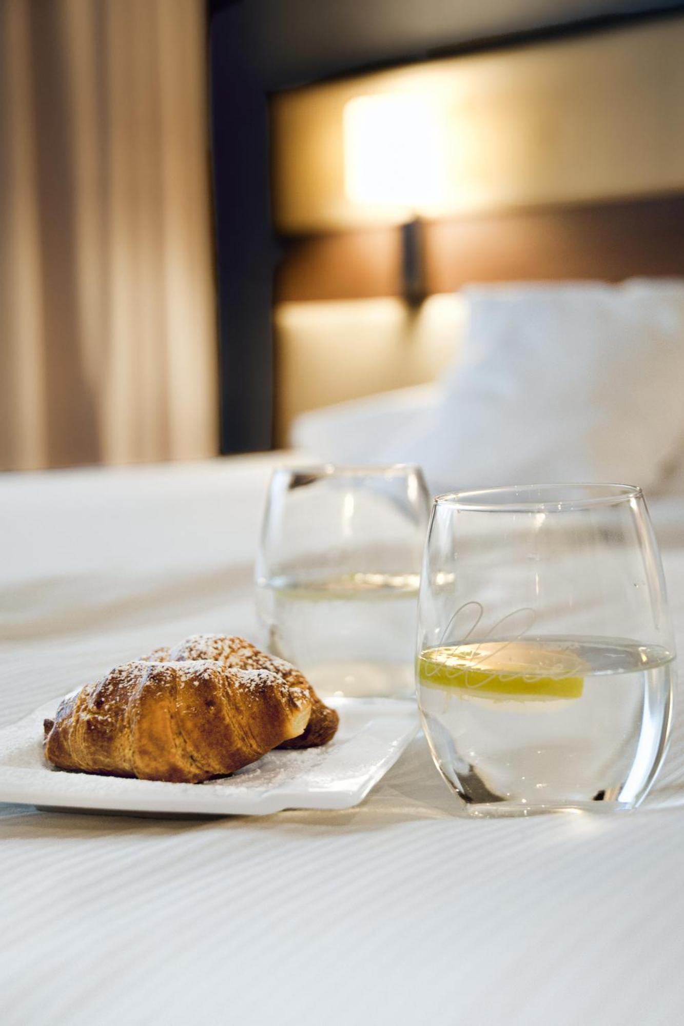 Hotel Szafran Czeladz Luaran gambar