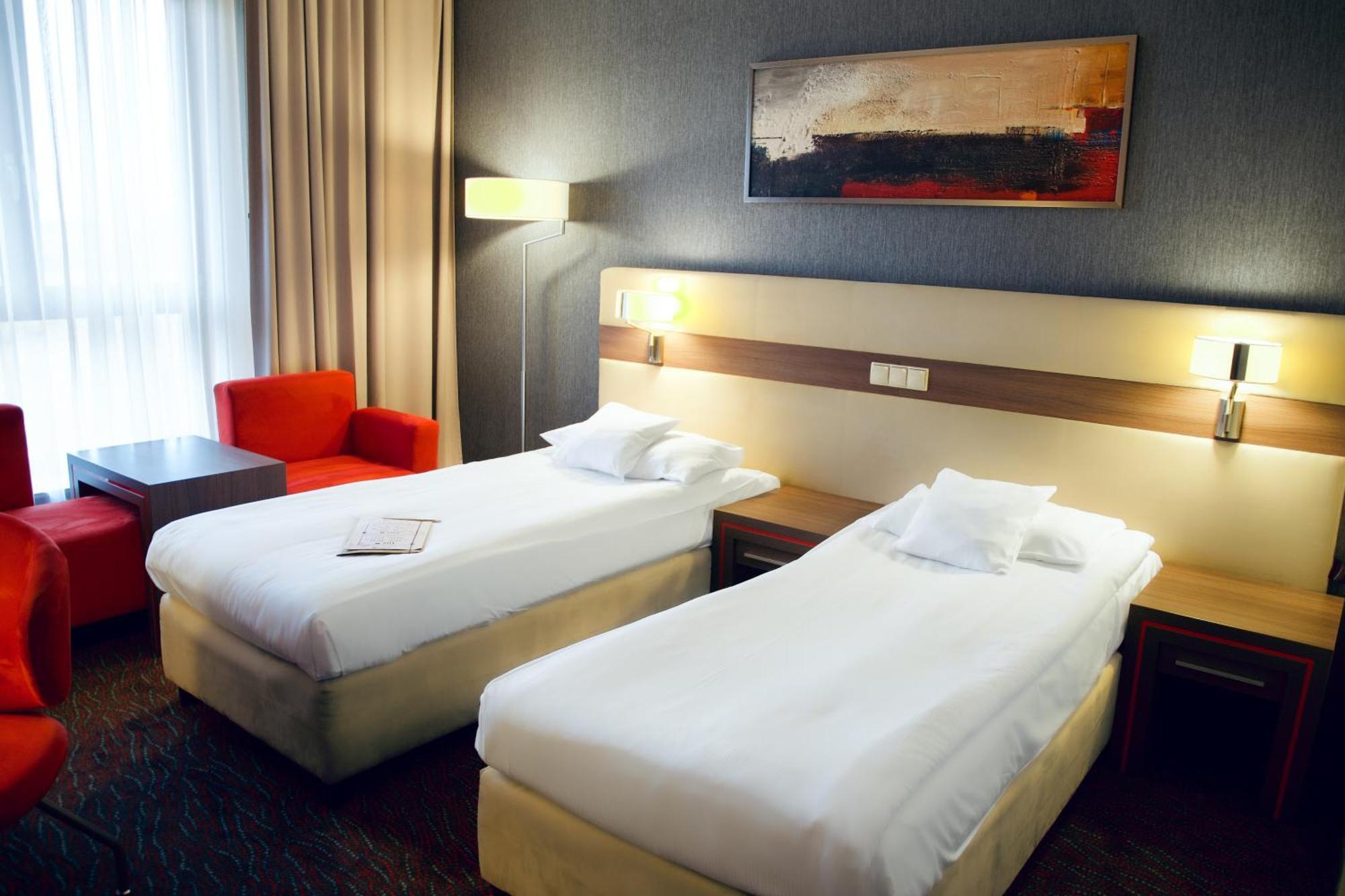 Hotel Szafran Czeladz Luaran gambar
