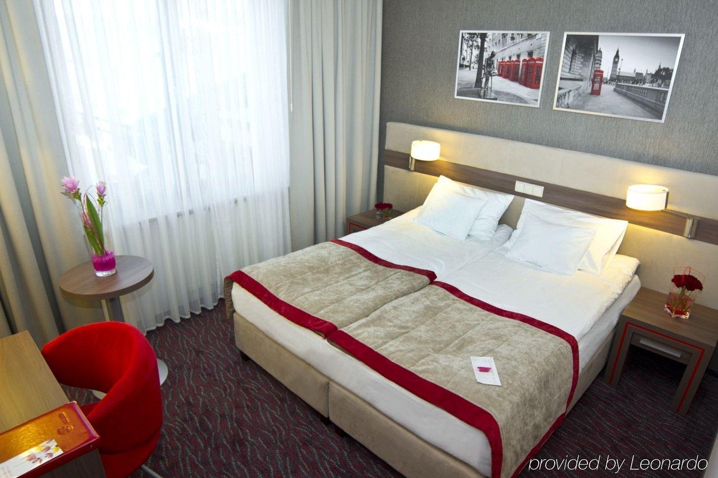 Hotel Szafran Czeladz Luaran gambar